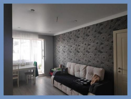 Небольшая хрущевка.  Сделали в квартире простой, без дизайнерских изысков, но практичный ремонт. 04