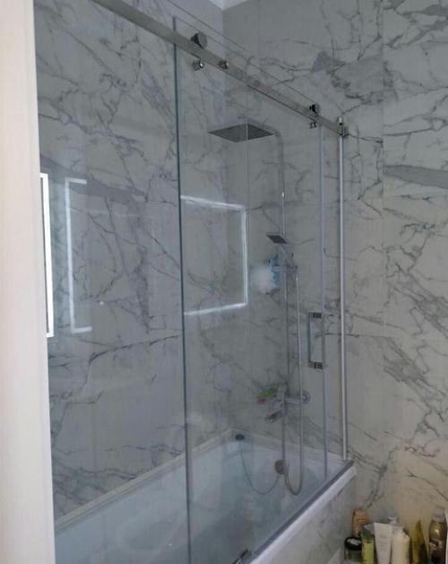 Делая современный ремонт люди от всего лишнего избавляются. 05