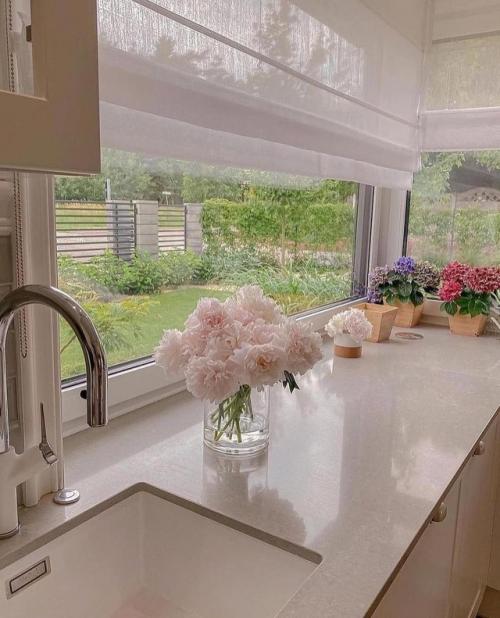 Тёплая, уютная атмосфера наполняет каждую комнату - здесь хочется остаться. 06