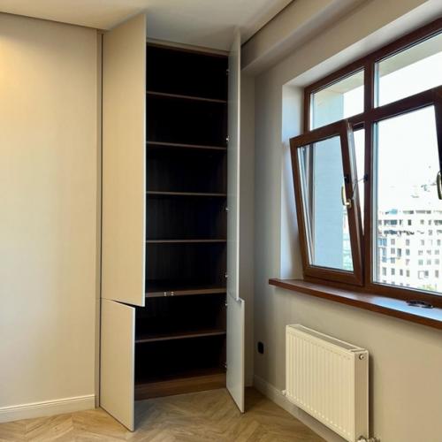 Закончили монтаж кухни. 09