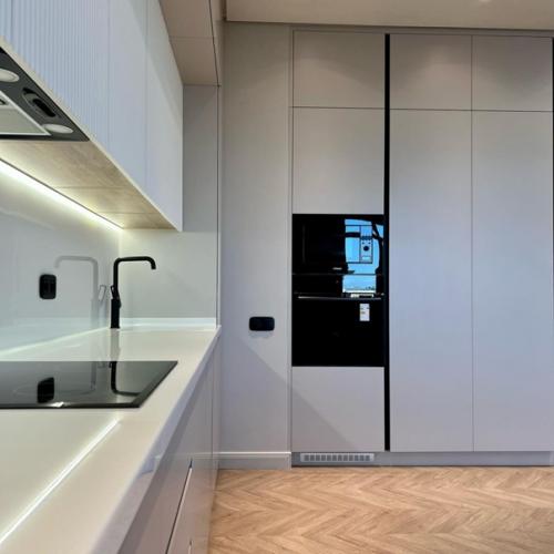 Закончили монтаж кухни. 01