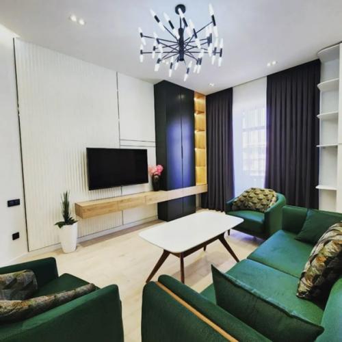 219 тыс.  Долларов за квартиру, ремонт и мебель. 01