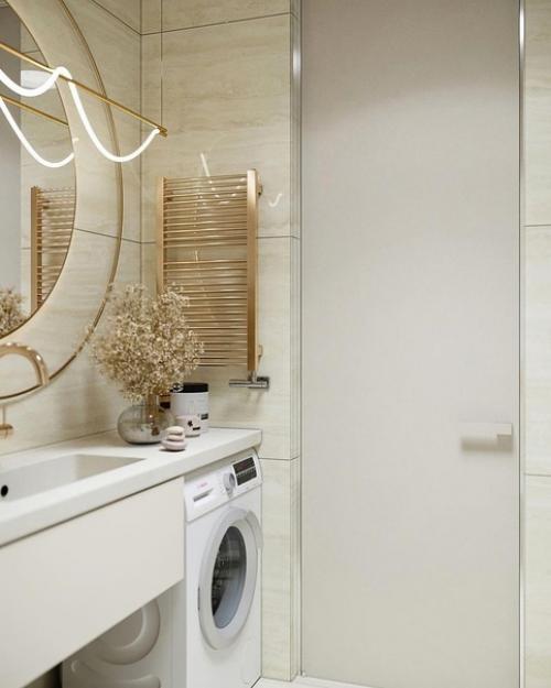 Тёплый бежевый интерьер в золотыми акцентами. 04