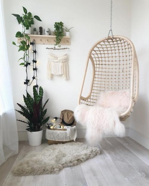 Организовать райский уголок в квартире или доме поможет плетеное подвесное кресло. 02