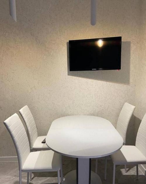 Решили сэкономить деньги и е обращаться к дизайнерам. 04