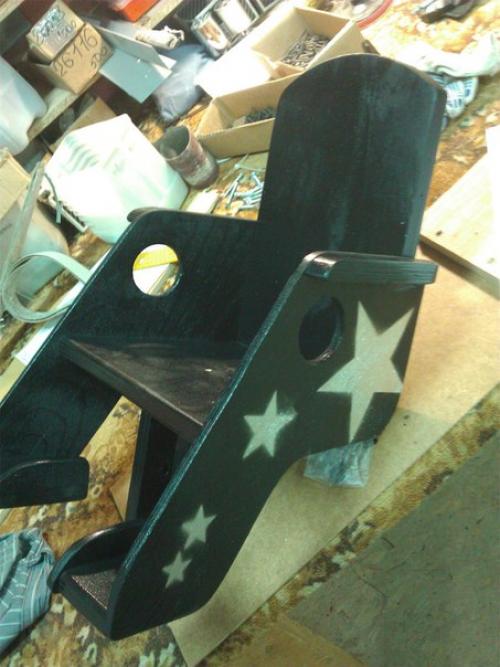 Сделал сыну велокресло. 06