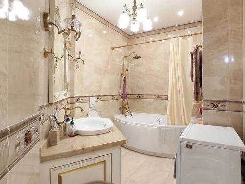 Классический стиль.  Была взята с ремонтом, ничего переделывать не будем. 07