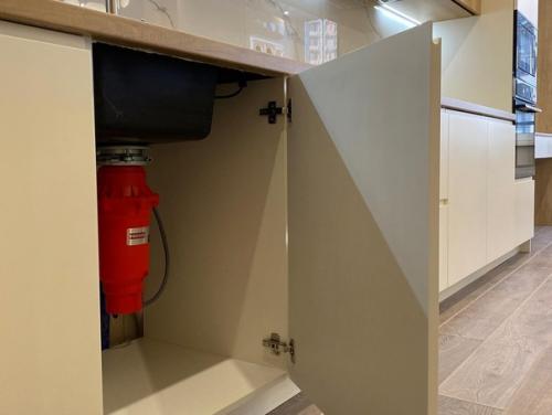 Прямая и функциональная кухня. 08