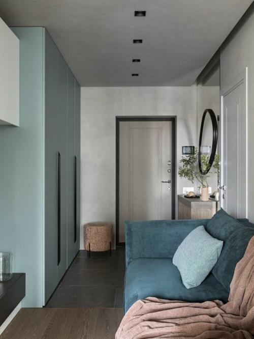 Небольшая по площади, но очень продуманная и визуально просторная - эта двухкомнатная квартира площадью 41, 5 кв. 03