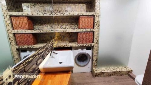 Очень крутой дизайнерский ремонт в квартире, площадью 54 кв. 01