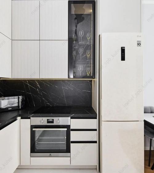 Кухня сразу после монтажа. 04