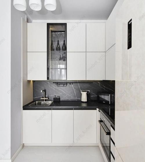 Кухня сразу после монтажа. 03