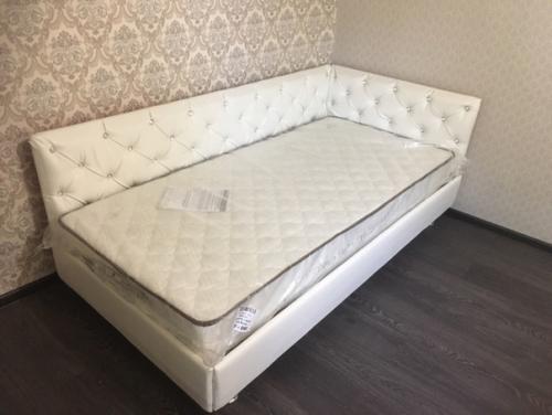 С женой сделали 2 кровати своими руками. 01