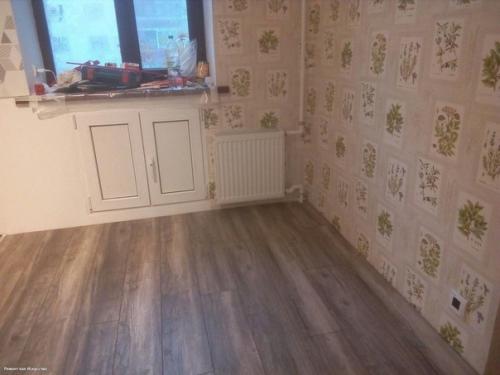 8 кв.  м. ремонтом занимался сам, гарнитур привезли мебельщики, замеры брали они же, но сборку им не доверил. 06