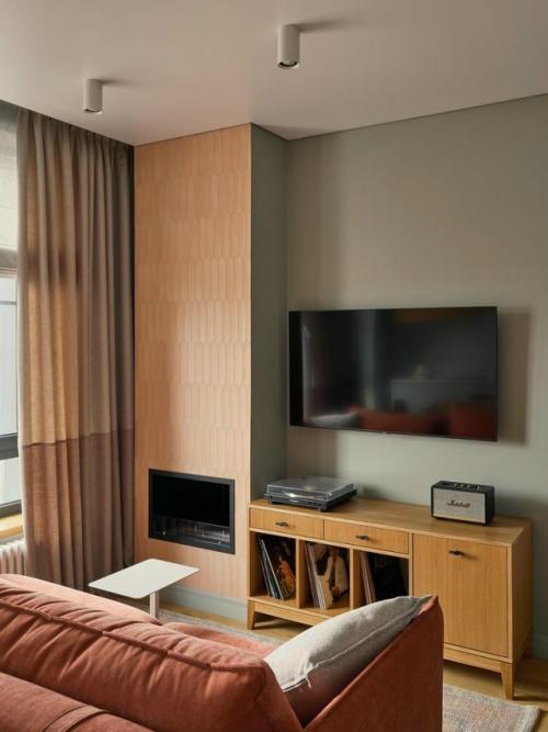 На площади 69 кв. 04