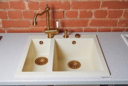 Уход за мойкой из искусственного камня. 02