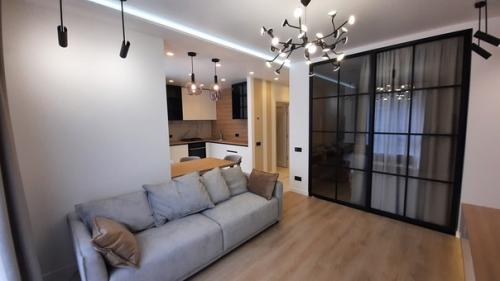 Закончен капитальный ремонт квартиры для последующей сдачи. 07