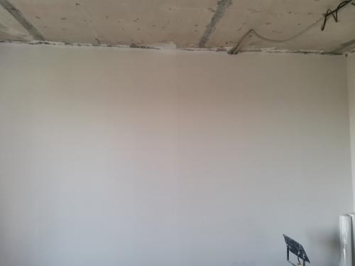 Ребят, приветствую, обои виниловые из леруа, подскажите что я не так тут сделал? 01