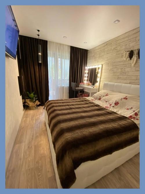 За две недели времени сделали капитальный ремонт в спальне своими руками. 06