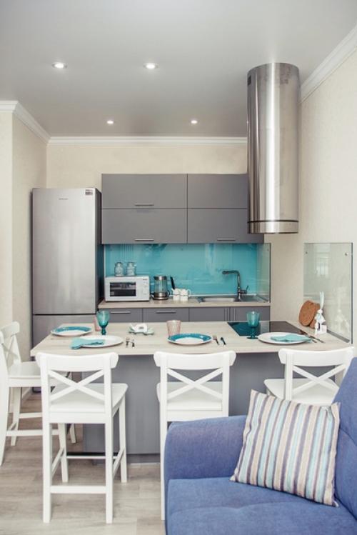 Кyxня - гоcтиная 18 кв. 01