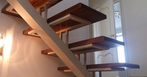 В качестве каркаса для любых лестниц очень хорошо смотрится такой материал, как металл. 03 В качестве каркаса для любых лестниц очень хорошо смотрится такой материал, как металл. 03