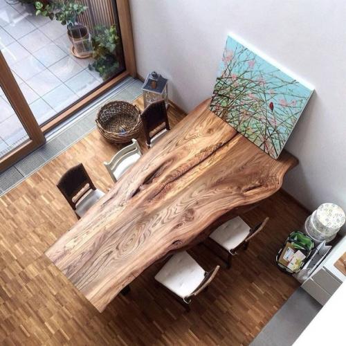 Слэбы из дерева могут быть прекрасным дополнением к интерьеру любого дома. 01