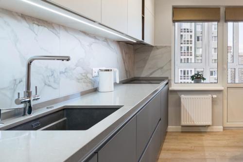 Кухня 12 кв. 02