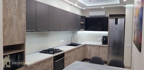 Незамысловатый, но но красивый дизайн в квартире 63 кв. 01