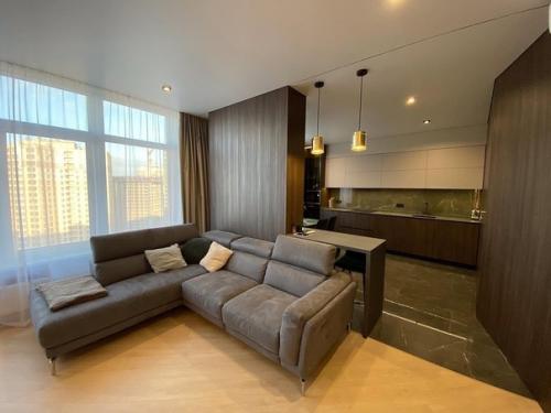 107 кв.  м под продажу. 03