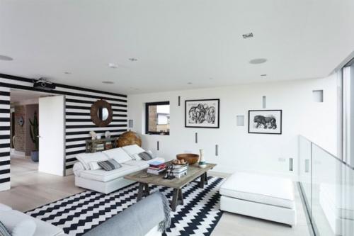 Водонапорная башня 19 века в Лондоне превратилась в современный функциональный дом для молодой пары. 01