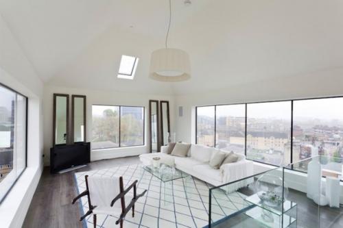 Водонапорная башня 19 века в Лондоне превратилась в современный функциональный дом для молодой пары. 03