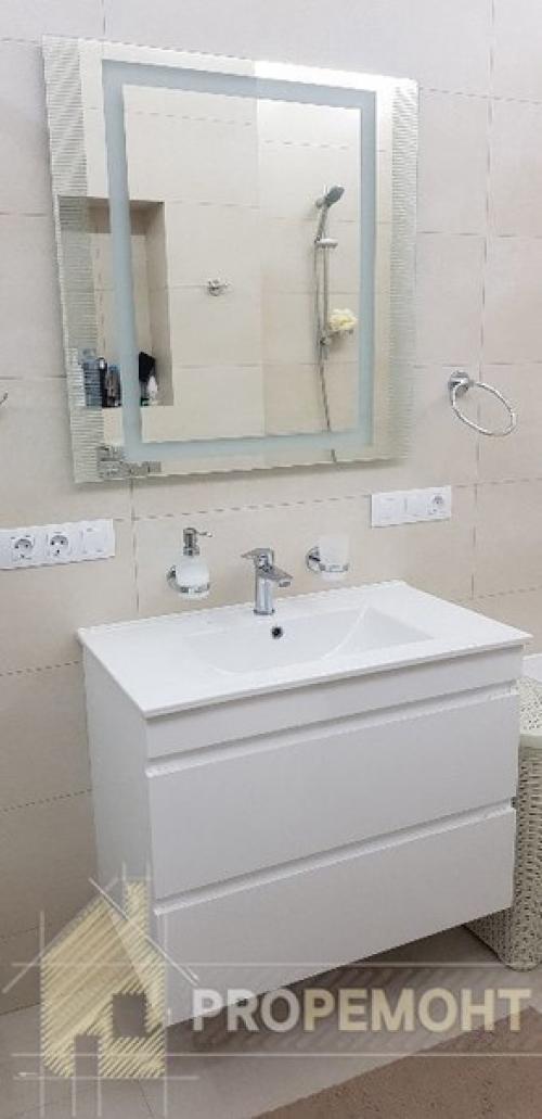 Незамысловатый, но но красивый дизайн в квартире 63 кв. 05