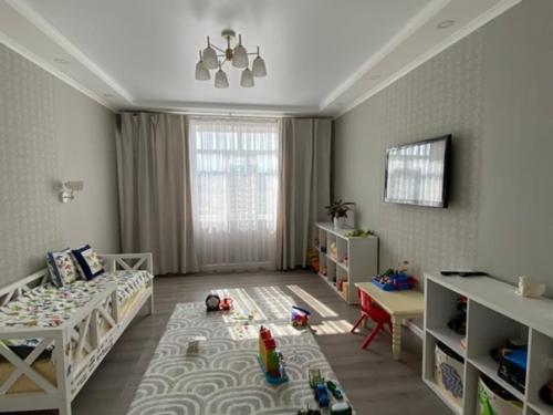 Переехали в прошлом году. 07