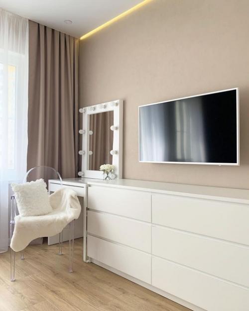 А вот и наш ремонт к концу подошёл. 05