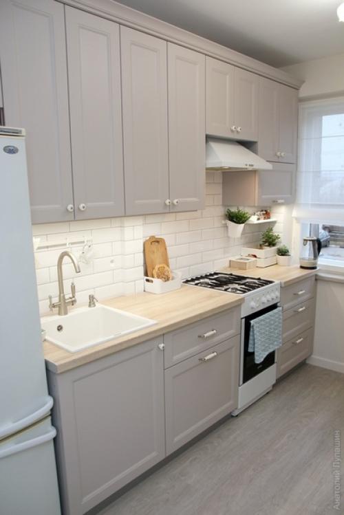 Муж своими руками ремонт на кухне сделал. 03