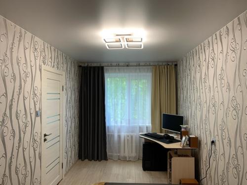 Ремонт в двух комнатах хрущевки закончили. 04