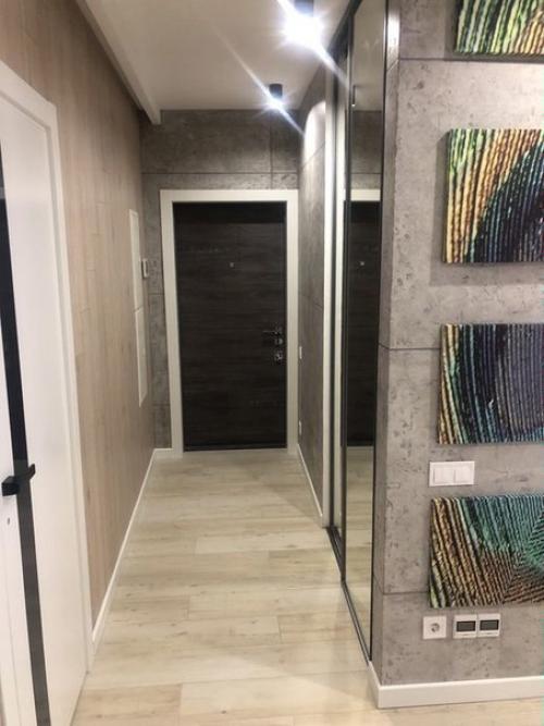 В квартире сделан дизайнерский ремонт. 02