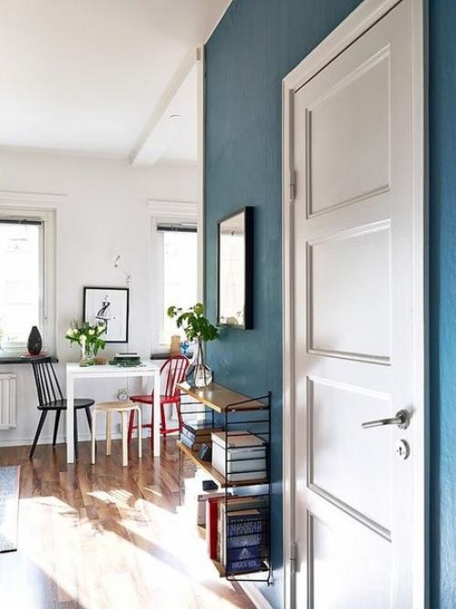 Дизайнерское решение для маленькой студии площадью 25 кв. 01