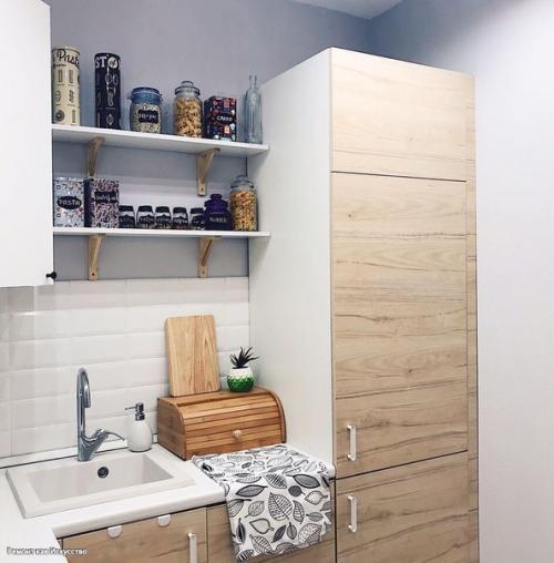 А вот и моя небольшая кухня 5 кв. 03