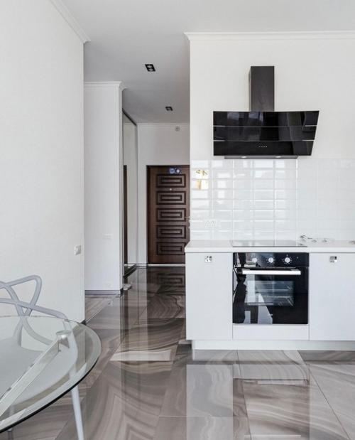 Под длительную сдачу в аренду возле моря. 01