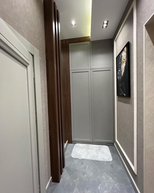 Высокие потолки и дизайнерский ремонт. 08