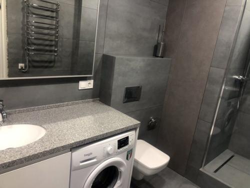 В квартире сделан дизайнерский ремонт. 07