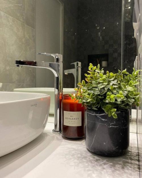 Несколько кадров из реализованного проекта. 09