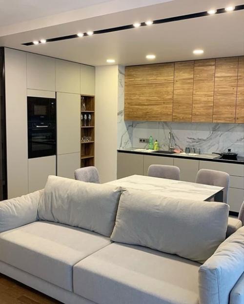 Кухня - гостиная после капитального ремонта. 04