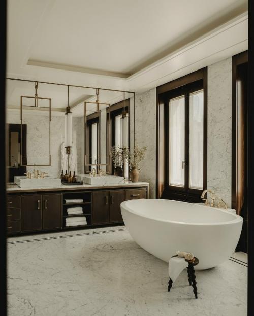 Этот загородный дом в современном стиле поражает гармонией архитектуры и света. 03