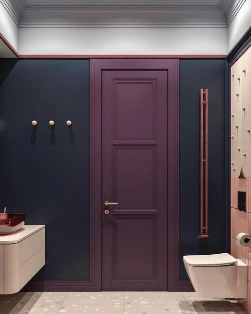 Сочный и очень насыщенный интерьер ванной комнаты. 05