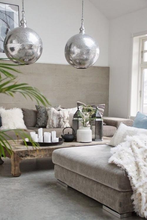 Серебро в интерьере - тренд последних нескольких лет. 01