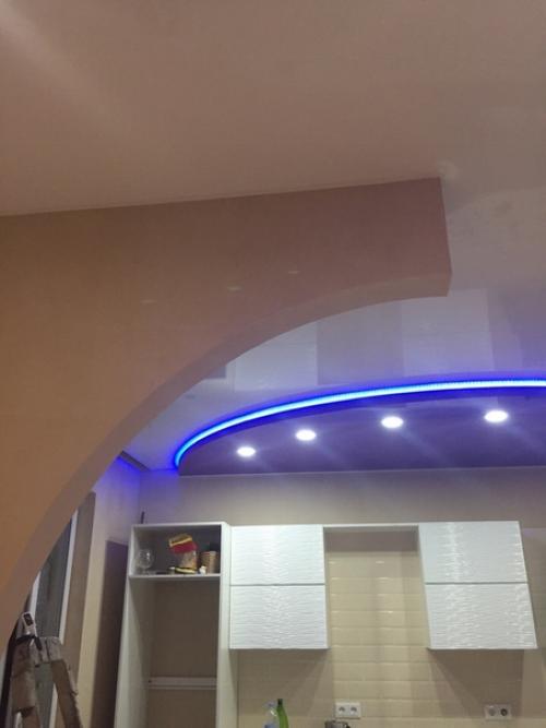 Сам делаю натяжные потолки, не самая моя лучшая работа, просто из последнего. 05