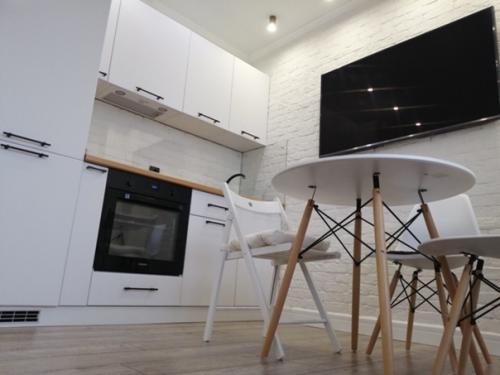 24 кв.  м. весь ремонт в квартире своими руками сделал. 05