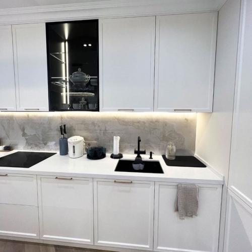 Ну а это наша кухня сразу после монтажа. 03